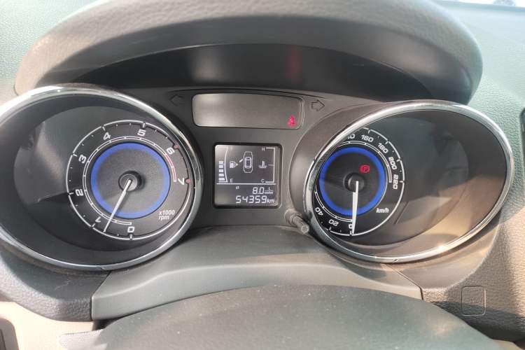 Used Chery E3 2015 1.5L Manual Fashion Model