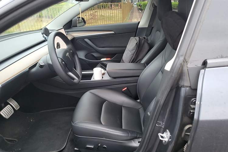 Used Tesla Model 3 2021 Performance High-Performance All-Wheel-Drive Version Left Front Seat