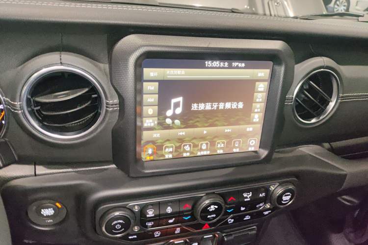 Used Jeep Gladiator 2023 3.6L Overland
