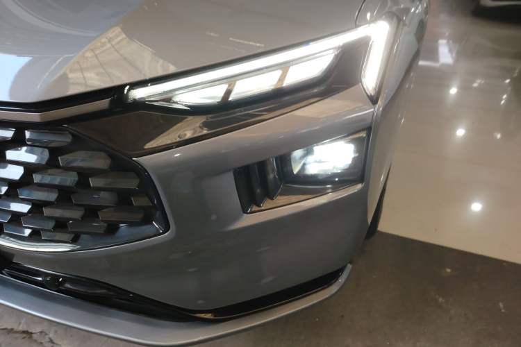 Used Ford Mondeo 2023 EcoBoost 245 Luxury Model