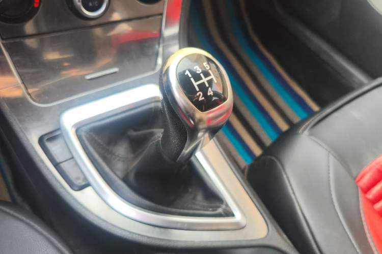 Used Brilliance H530 2011 1.6L Manual Comfort Version
