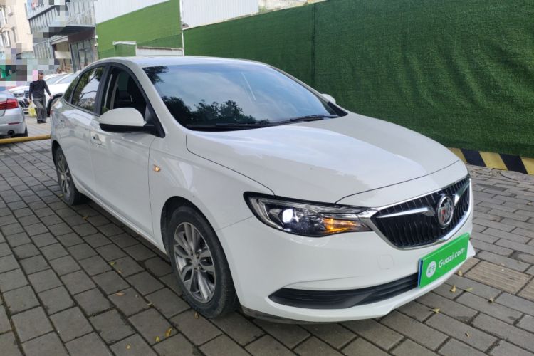 Used Buick GT 2018 18T Automatic Elite Model Front Right 45 Deg