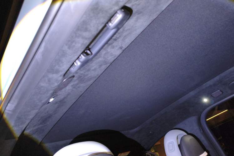 Used Nio ES6 2024 75 kWh Headliner