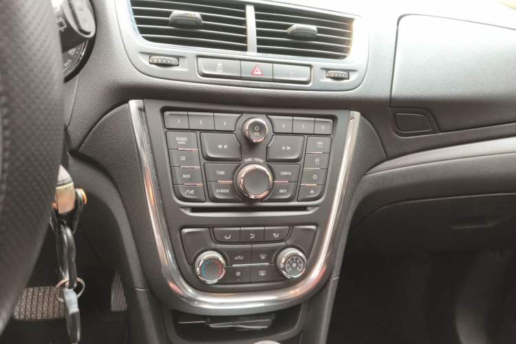 Used Buick Encore 2014 1.4T Manual Two-Wheel Drive Urban Advanced Model