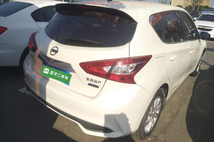 Used Nissan Tiida 2016 1.6L CVT Cool Dynamic Edition