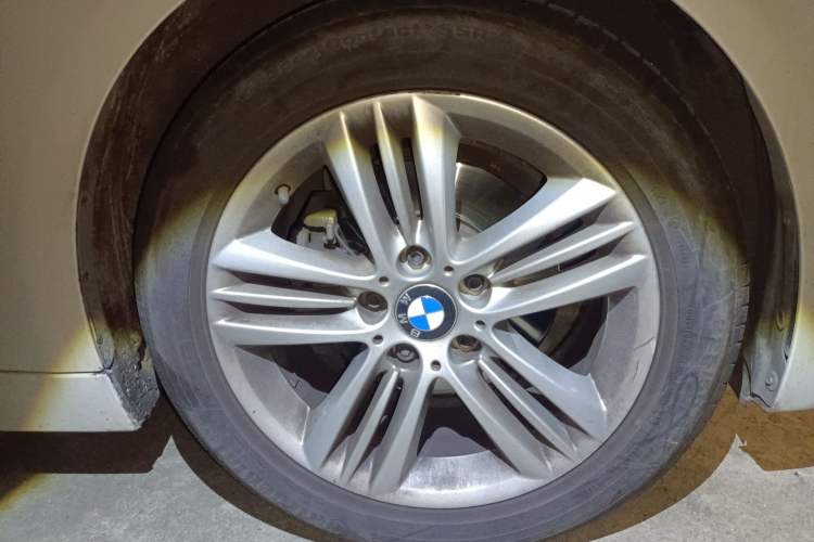 Used BMW 3 Series 2017 320Li Fashion Model
