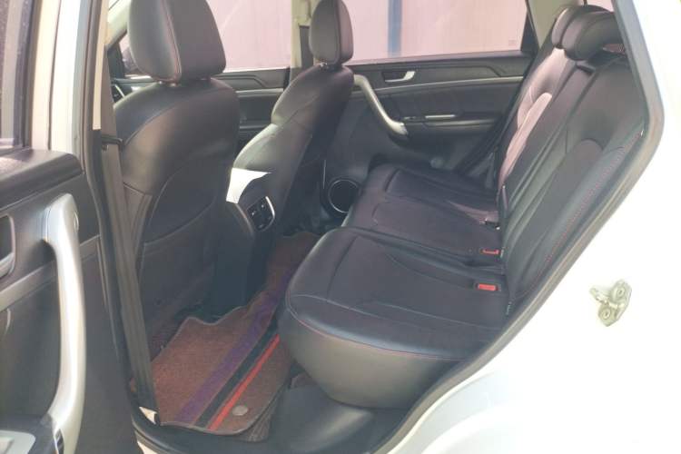 Used Haval M6 2018 Revised Version 1.5T DCT Two-Wheel Drive Elite Edition