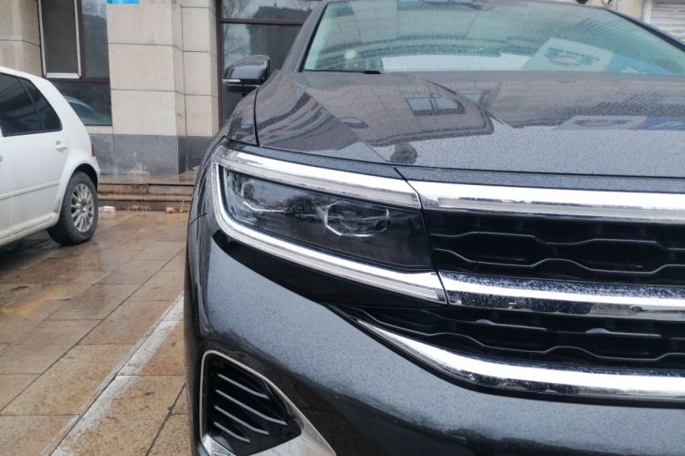 Used Volkswagen Talagon 2022 380TSI Four-Wheel Drive Flagship Shengjing Edition 6 Seats Right Front Headlight