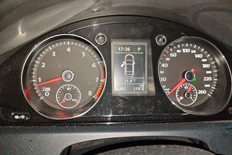 Used Volkswagen Magotan 2013 1.8TSI Luxury Model Instrument Cluster