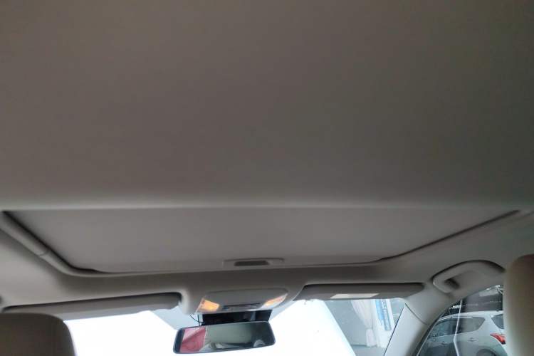 Used Toyota RAV4 2020 Dual-Engine 2.5L E-CVT Four-Wheel Drive Elite Edition Headliner