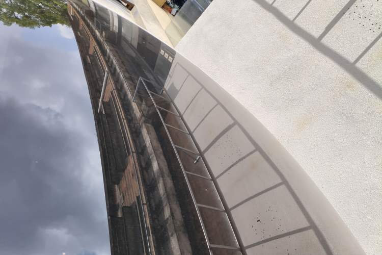 Used Tesla Model 3 2022 Rear-Wheel-Drive Version Roof