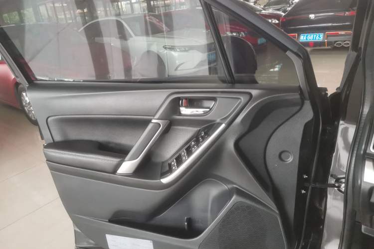 Used Subaru Forester 2016 2.0i Fashion Navigation Edition