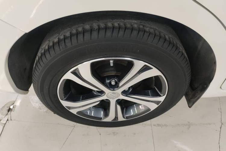 Used Nissan Tiida 2019 1.6L CVT Smart Drive Version China VI Standard