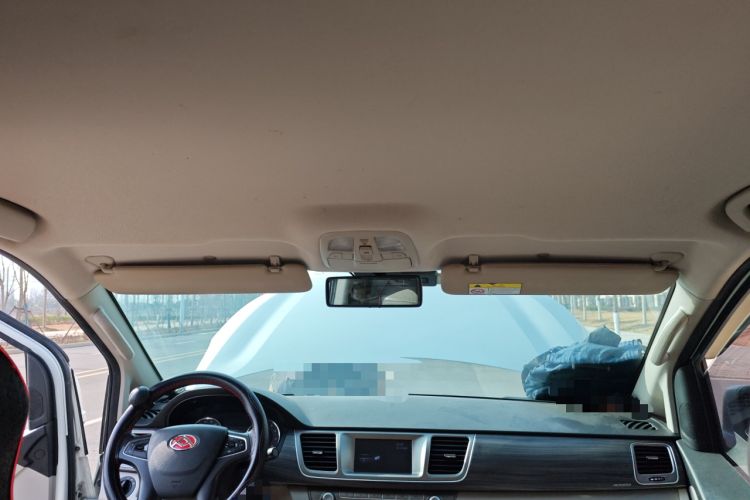 Used SAIC MAXUS G10 2021 2.0T Automatic Elite Edition Gasoline 7-Seater Headliner