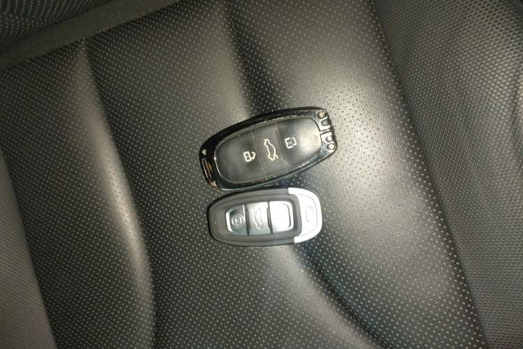 Used Hongqi E-QM5 2023 620km PLUS
