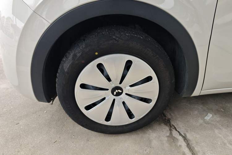 Used Wuling Bingo 2024 203km Light Edition
