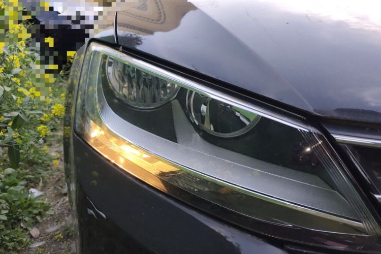 Used Volkswagen Sagitar 2015 230TSI Automatic Comfort Version
