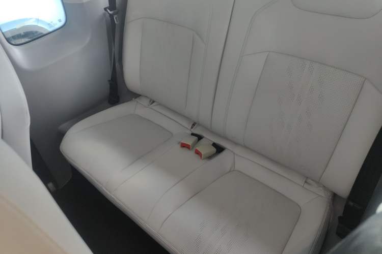 Used Wuling Air ev 2023 - Four Seats - Advanced Edition
