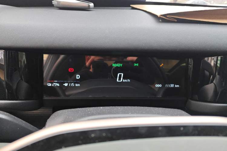 Used iCAR 03 2024 401km Two-Wheel Drive Standard Advanced Version Instrument Cluster