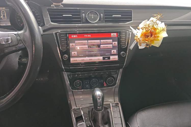 Used Volkswagen Passat 2016 330TSI DSG Luxury Edition