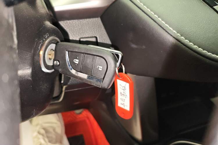 Used Toyota RAV4 2019 2.0L CVT Two-Wheel Drive Pioneer Edition China V Standard