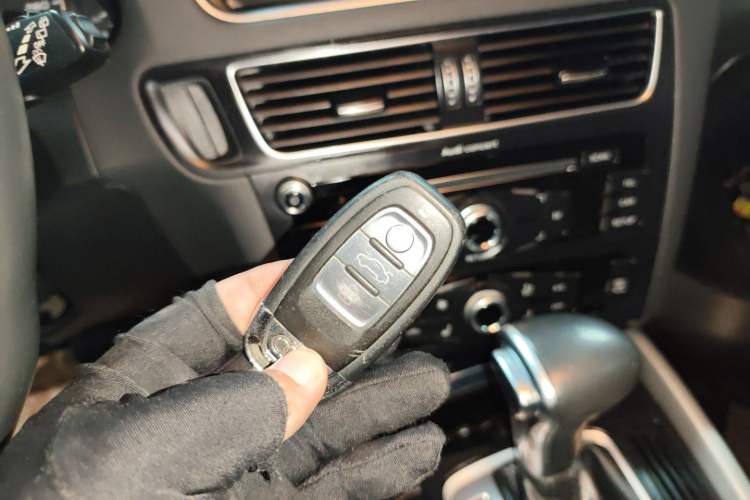 Used Audi Q5 2017 Plus 40 TFSI Ambition Model