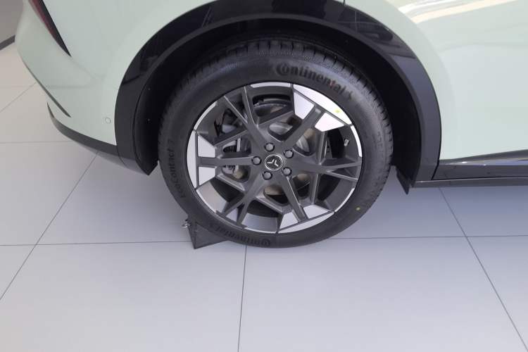 Used Hongqi Tiangong 06 2025 520 Smart Selection Edition Exterior 5