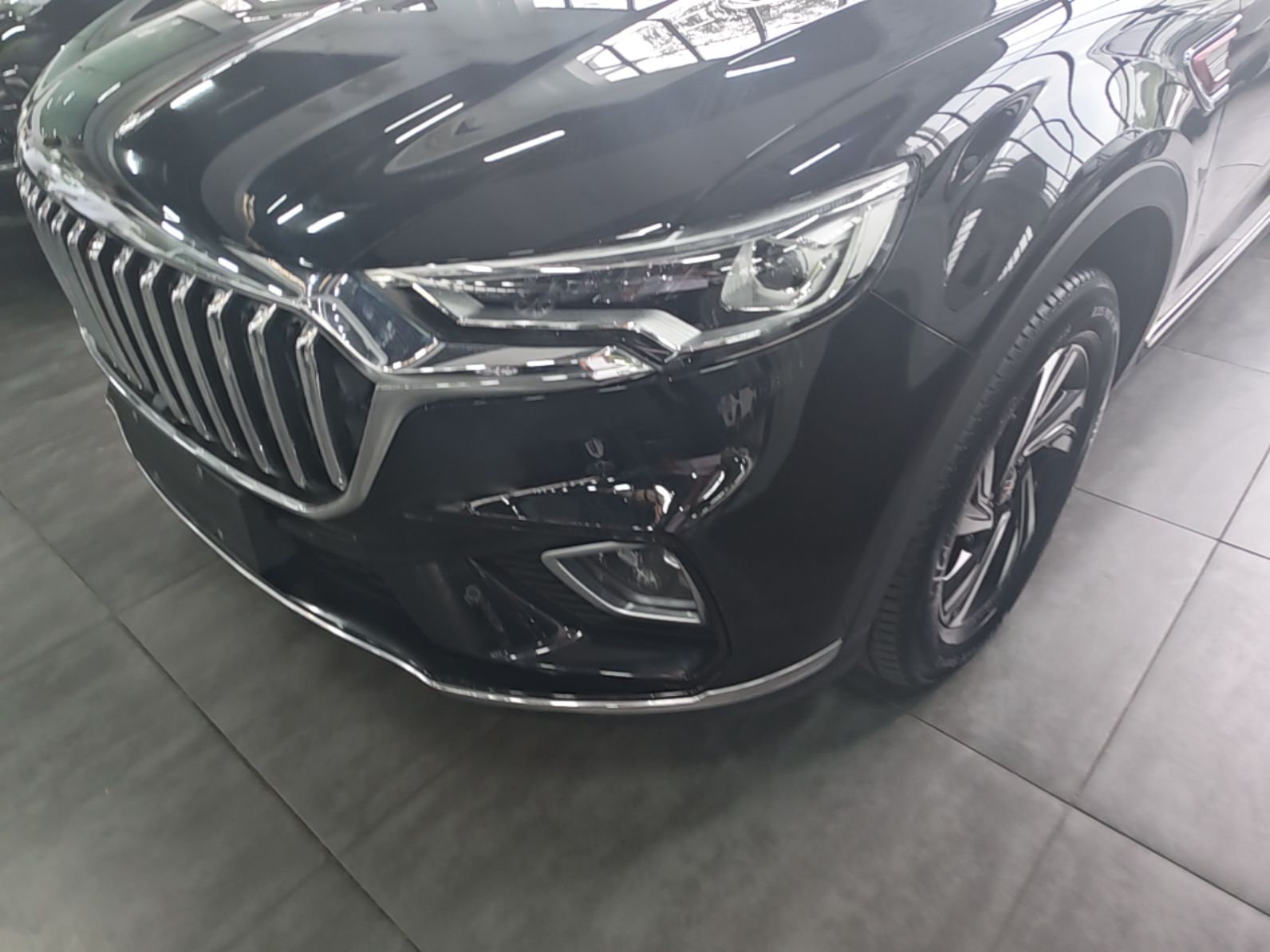 Hongqi HS5 2022 Revised Version 2.0T Smart Connect Flagship Edition — снимка 8