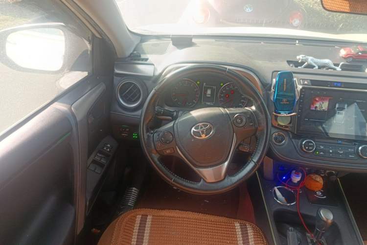 Used Toyota RAV4 2016 2.5L Automatic 4x4 Elite Edition