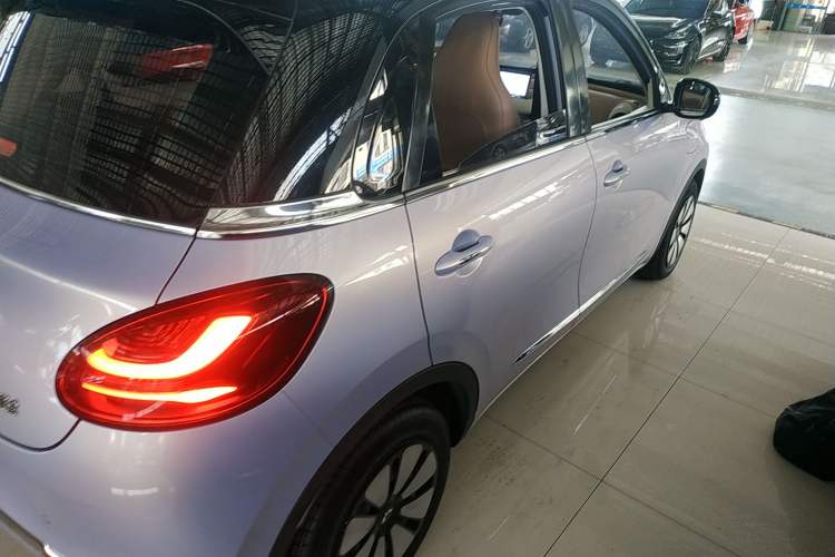 Used Wuling Bingo 2025 410 km Lingxi Deluxe Edition