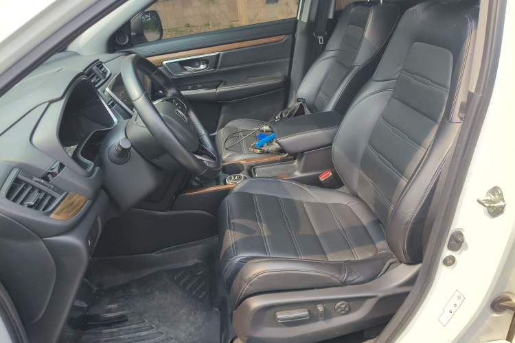 Used Honda CR-V 2019 240TURBO CVT 2WD Fashion Edition China VI Left Front Seat