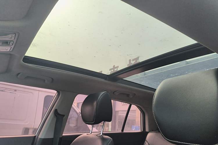 Used Hyundai ix25 2017 1.6L Automatic Smart Version
