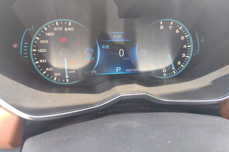 Used Soueast DX7 2017 1.5T Automatic Glory Edition
