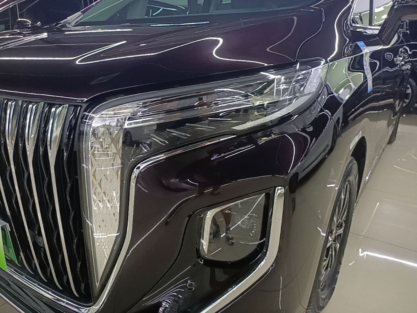 Hongqi HQ9 PHEV 2024 2.0T Four-Wheel Drive Business Edition — снимка 8