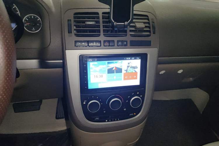 Used Buick GL8 2014 2.4L Classic Edition