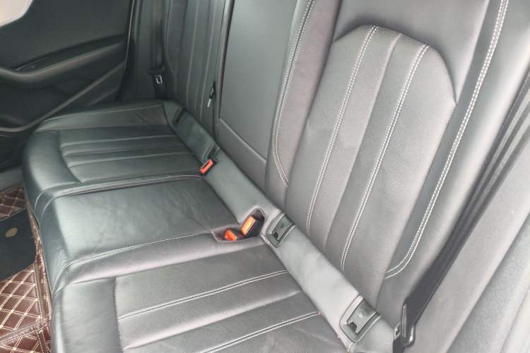 Used Audi A4L 2020 40 TFSI Fashion Dynamic Model Interior 4