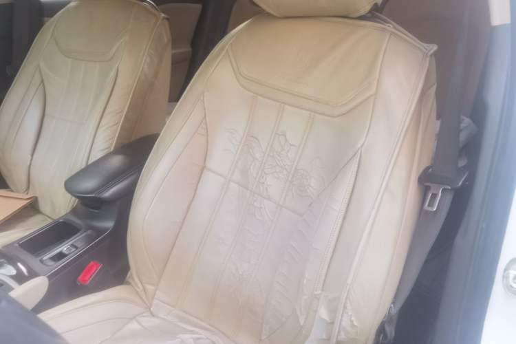 Used Buick Verano 2019 Sedan 15S Automatic Leading Model Left Front Seat