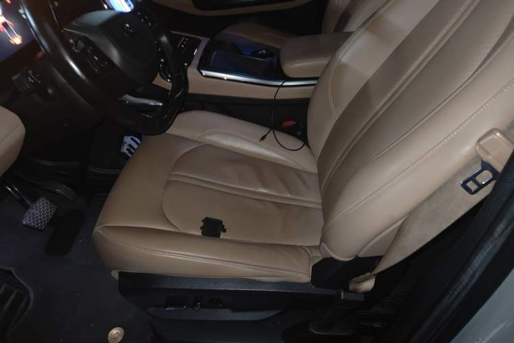 Used Nio ES6 2020 610 km Performance Version Left Front Seat