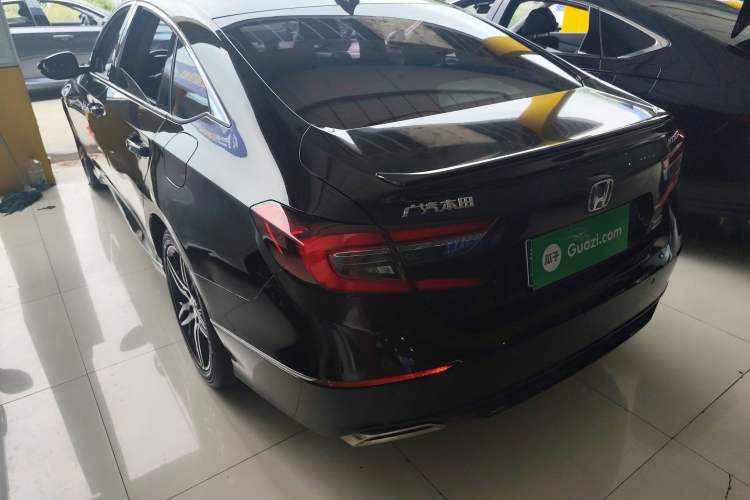 Used Honda Accord 2022 260TURBO Phantom Night · Prestige Edition Exterior 2