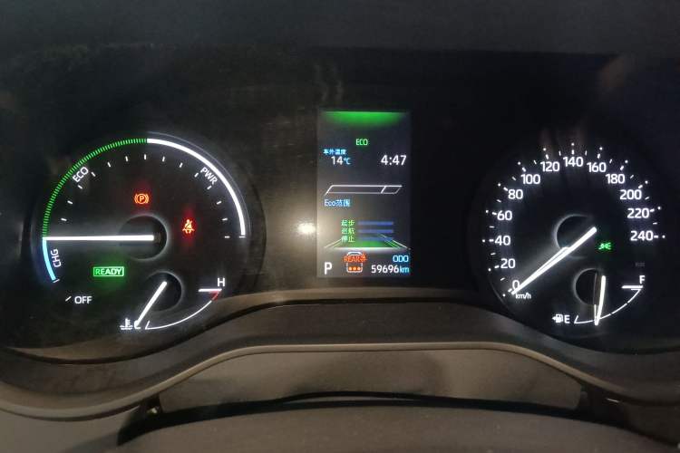 Used Toyota Granvia 2023 2.5L Hybrid Luxury Edition