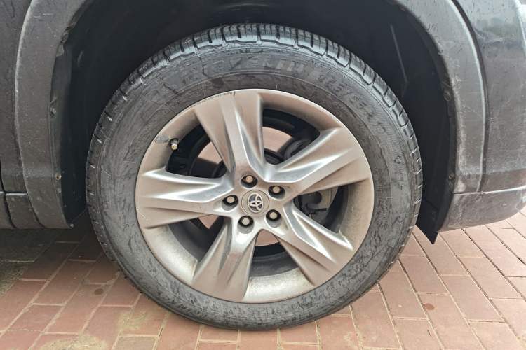 Used Toyota Highlander 2015 2.0T Four-Wheel Drive Luxury Edition 7-Seater
