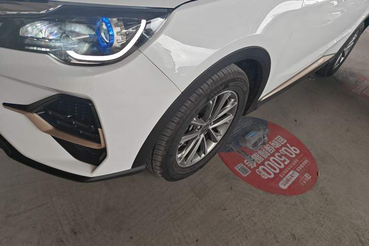 Used JETOUR X70 2025 1.5T DCT Beyond PRO 7-Seater Left Front Wheel Hub