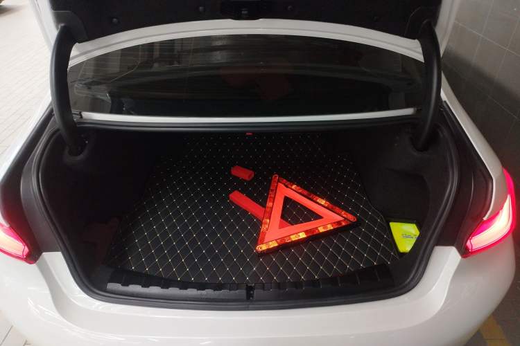 Used BMW 3 Series 2023 325Li M Sport Night Edition Package