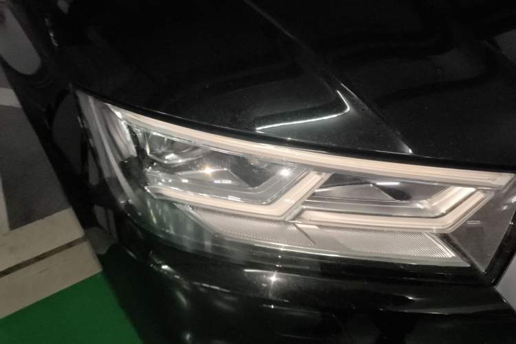 Used Audi Q5L 2020 Updated 40 TFSI Prestige Fashion Edition