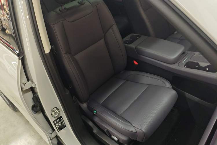 Used Leapmotor C10 2024 530 Smart Edition Right Front Seat