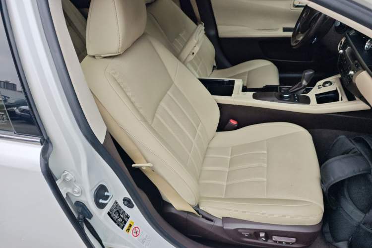 Used Lexus ES 2015 200 Elite Edition