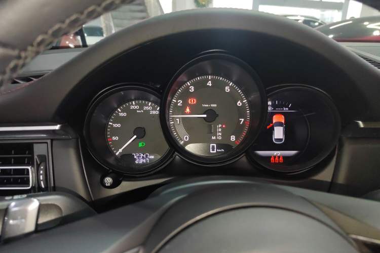 Used Porsche Macan 2024 Macan 2.0T
