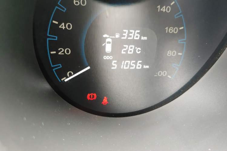 Used CHANGAN OSHAN CX70 2016 1.6L Manual Luxury Model Odometer Close Up