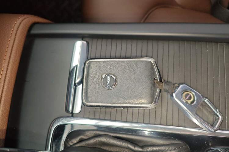 Used Volvo S90 2018 T4 Zhiyi Edition