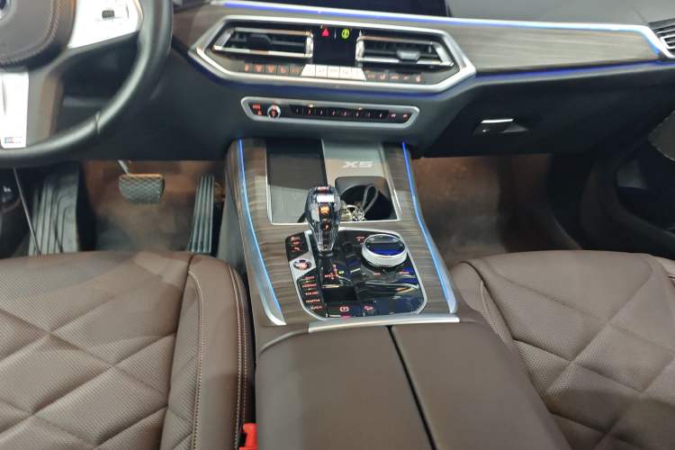 Used BMW X5 2022 Restyled xDrive 40Li M Sport Package
